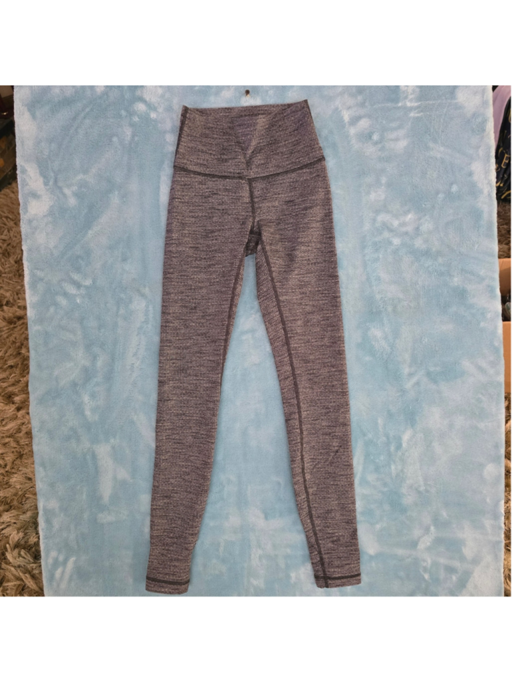 Women's Lululemon Leggings Size 2 Grey Black Heathered